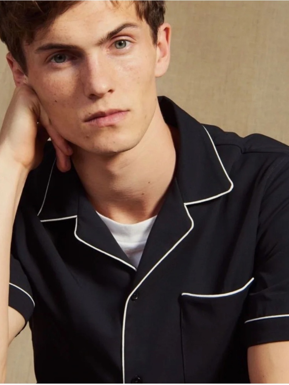 Men's Black Short-Sleeve Shirt with White Contrast Piping